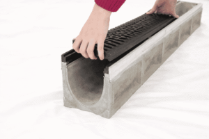 Rejillas ACO KlassikDrain K100 y KS100 DrainLok y QuickLok por Grupo Rivend Mexico